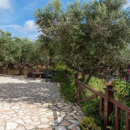 Melissa Luxury Agios Leon