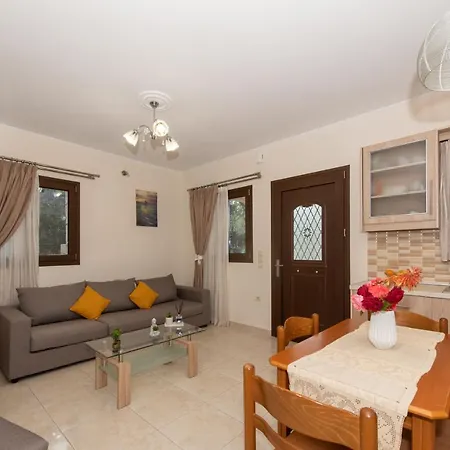 Melissa Luxury * Agios Leon